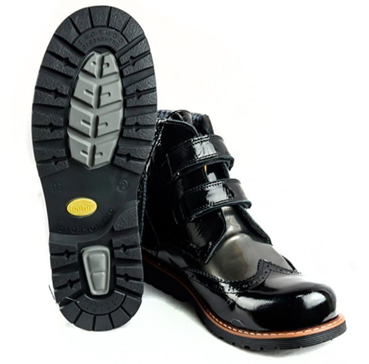 Демисезонные ботинки (1508) материал Лаковая кожа, цвет Черный  для девочки 31-40 размеры – Sole Kids. Фото 2