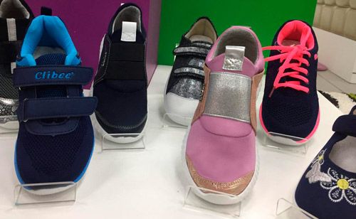 Выбор текстильной обуви для детей и подростков в магазине Sole Kids